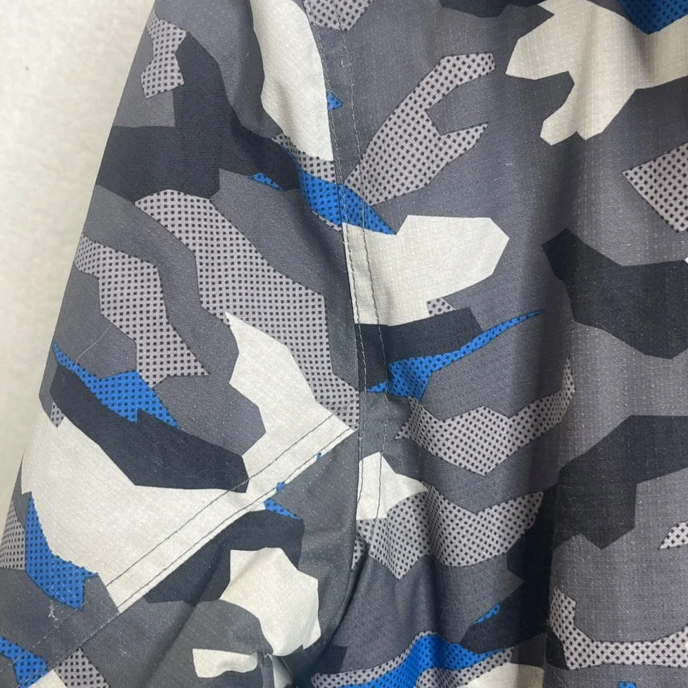 Eddie Bauer Kids Blue Gray Camo Hooded Jacket Medium 10-12